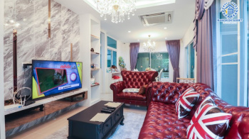 *****บ้านเดี่ยวมือสองนนทบุรี ม.คาซ่าพรีเมี่ยม ราชพฤกษ์-พระราม5 แบรนด์คุณภาพ Q.House เนื้อที่ 55.70 ตร.ว. บ้านสวยพร้อมเข้าอยู่ ต่อเติมห้องเอนกประสงค์พร้อมใช้งาน ฟังก์ชัน 4 ห้องนอน 3 ห้องน้ำ 2 ที่จอดรถ เชื่อมต่อถนนราชพฤกษ์, ถนนรัตนาธิเบศร์, ถนนบางกรวย-ไทรน้อย ใกล้เซ็นทรัลเวสต์เกต จองเลย!